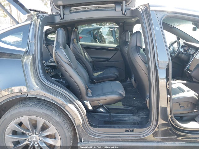 Продаж на аукціоні авто 2018 Tesla Model X 100d/75d/p100d, vin: 5YJXCBE2XJF109001, номер лоту: 44982723