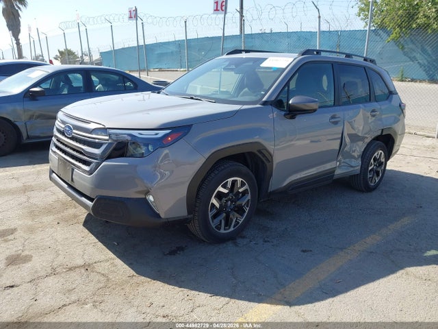 2025 Subaru Forester Premium მანქანა იყიდება აუქციონზე, vin: JF2SLDBC1SH517957, აუქციონის ნომერი: 44982729