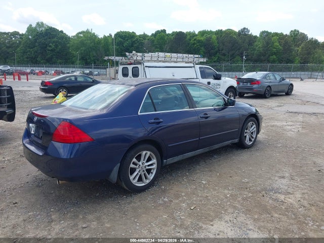 2007 Honda Accord 2.4 Lx მანქანა იყიდება აუქციონზე, vin: 3HGCM56467G706891, აუქციონის ნომერი: 44982734