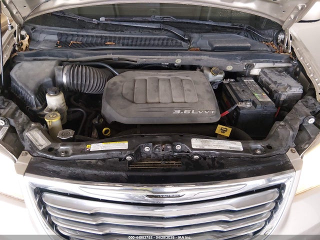 2012 Chrysler Town & Country Touring მანქანა იყიდება აუქციონზე, vin: 2C4RC1BG5CR237561, აუქციონის ნომერი: 44982752