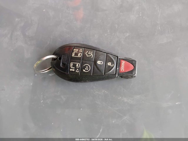 2012 Chrysler Town & Country Touring მანქანა იყიდება აუქციონზე, vin: 2C4RC1BG5CR237561, აუქციონის ნომერი: 44982752