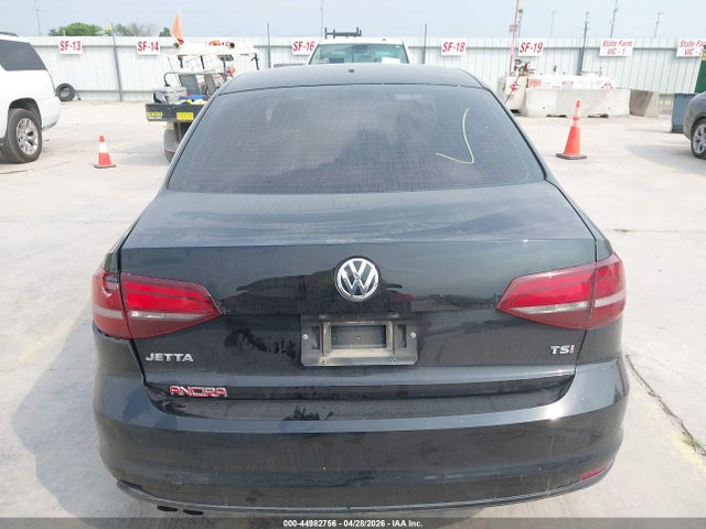 44982756 :رقم المزاد ، 3VW267AJXGM323077 vin ، 2016 Volkswagen Jetta 1.4t S مزاد بيع