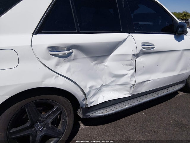 4JGDA6EB4JB036075 Mercedes-Benz Amg Gle 43 4matic