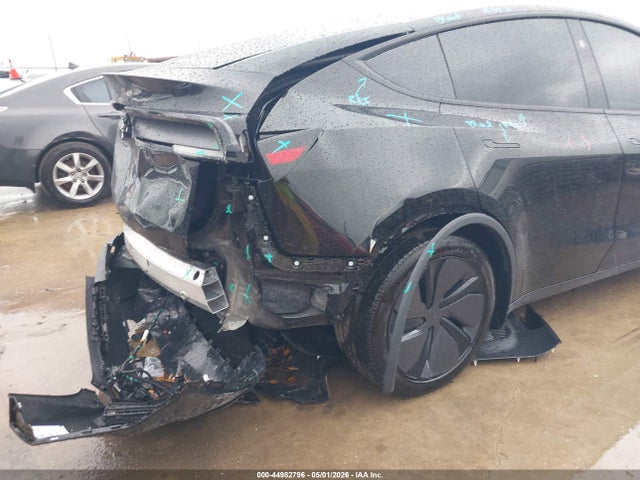 2026 Tesla Model Y Premium Rear-wheel Drive/standard Rear-wheel Drive მანქანა იყიდება აუქციონზე, vin: 7SAYGDED1TA494733, აუქციონის ნომერი: 44982796