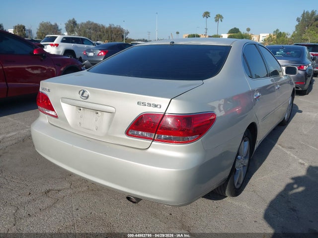Продажа на аукционе авто 2005 Lexus Es 330, vin: JTHBA30G155131886, номер лота: 44982795