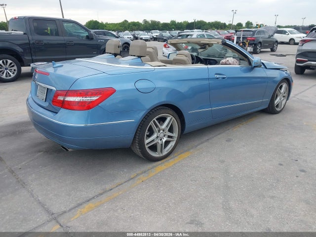 44982813 :رقم المزاد ، WDDKK5GF5BF055382 vin ، 2011 Mercedes-benz E 350 مزاد بيع