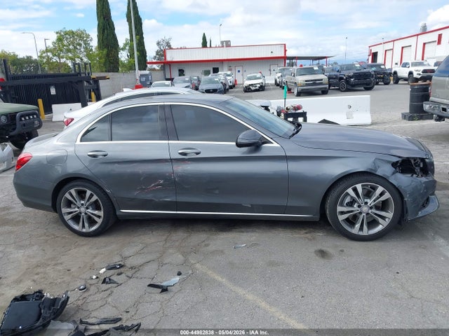 55SWF4JB5HU195489 Mercedes-Benz C 300