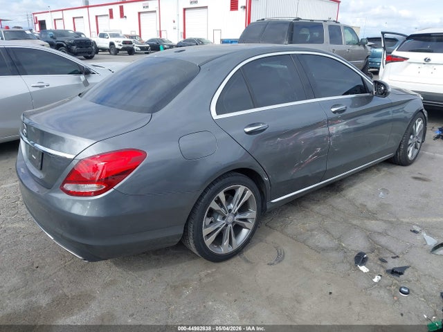 55SWF4JB5HU195489 Mercedes-Benz C 300