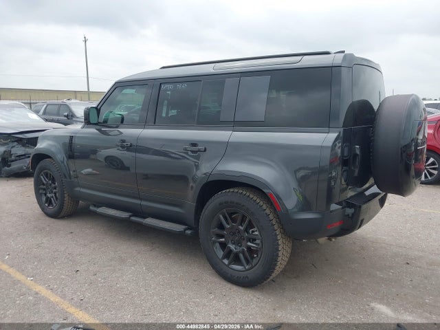 SALEJ7EX3T2487553 Land Rover Defender P300 S