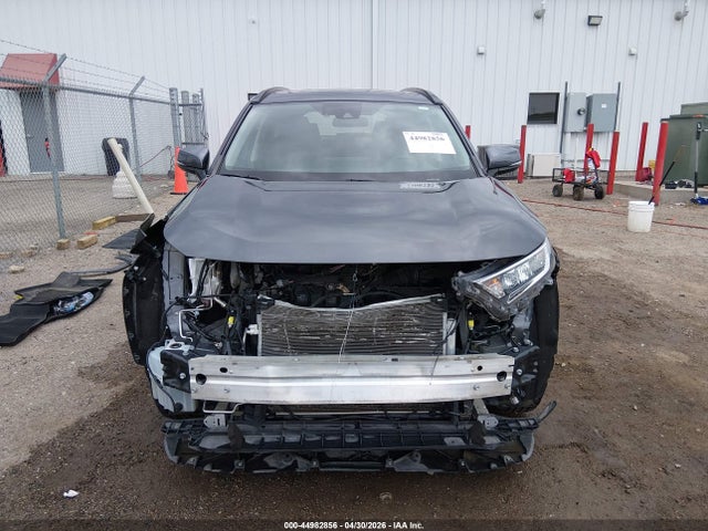 2T3P1RFV3MW227655 Toyota Rav4 Xle