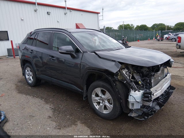 2T3P1RFV3MW227655 Toyota Rav4 Xle