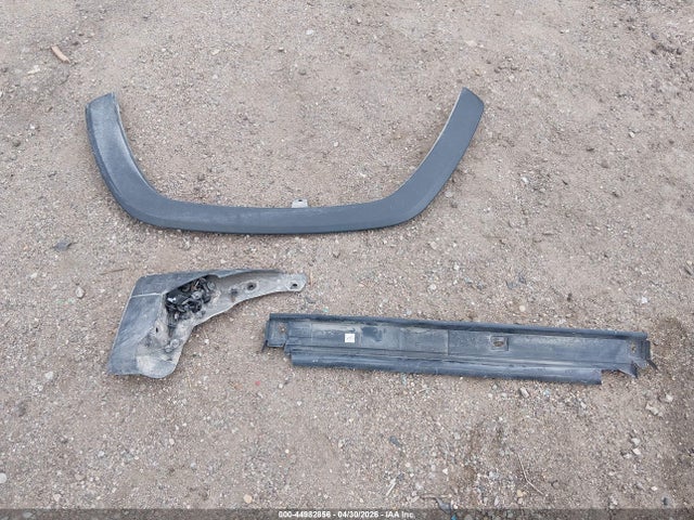 2T3P1RFV3MW227655 Toyota Rav4 Xle