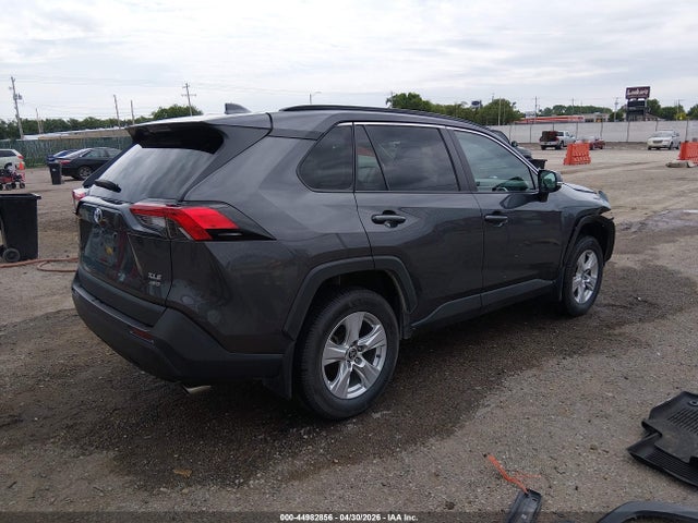 2T3P1RFV3MW227655 Toyota Rav4 Xle