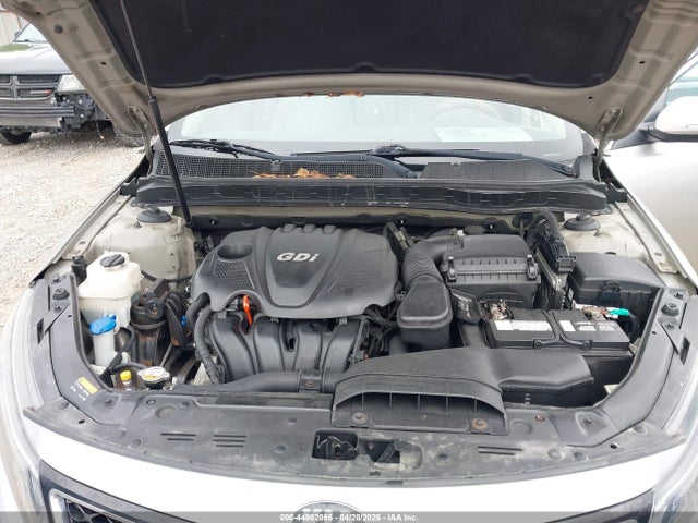 Продажа на аукционе авто 2015 Kia Optima Lx, vin: KNAGM4A76F5547692, номер лота: 44982865
