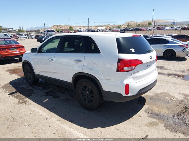 5XYKT3A62FG629556 KIA SORENTO LX