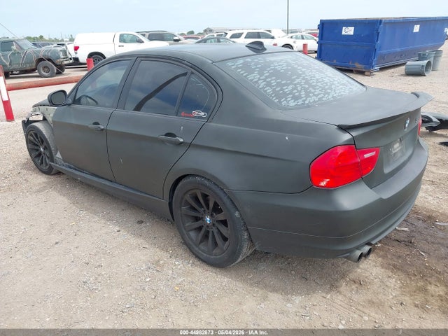 2011 Bmw 328i მანქანა იყიდება აუქციონზე, vin: WBAPH7G50BNN05749, აუქციონის ნომერი: 44982873