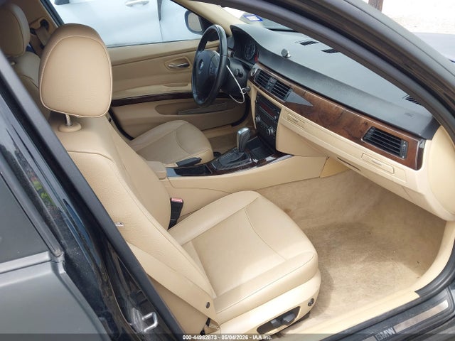 2011 Bmw 328i მანქანა იყიდება აუქციონზე, vin: WBAPH7G50BNN05749, აუქციონის ნომერი: 44982873