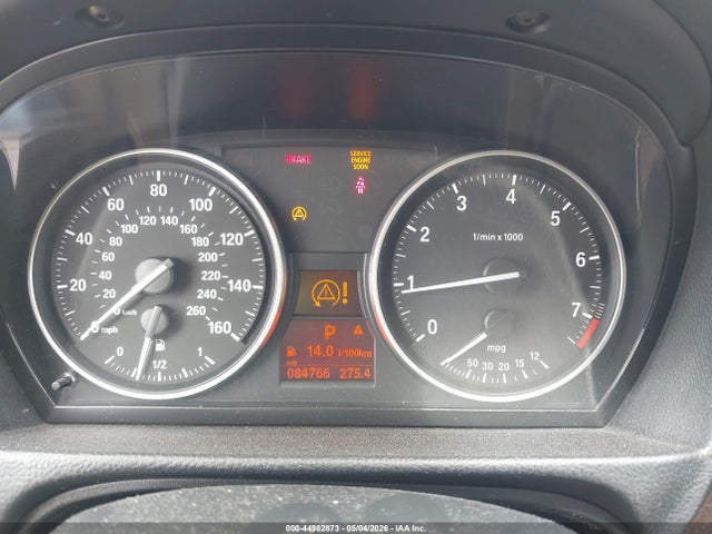 2011 Bmw 328i მანქანა იყიდება აუქციონზე, vin: WBAPH7G50BNN05749, აუქციონის ნომერი: 44982873