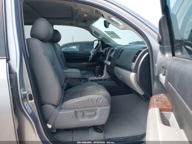 Продажа на аукционе авто 2010 Toyota Tundra Limited 5.7l V8, vin: 5TFFY5F14AX098460, номер лота: 44982896
