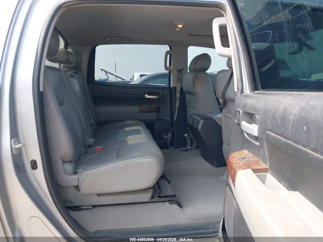 Продажа на аукционе авто 2010 Toyota Tundra Limited 5.7l V8, vin: 5TFFY5F14AX098460, номер лота: 44982896