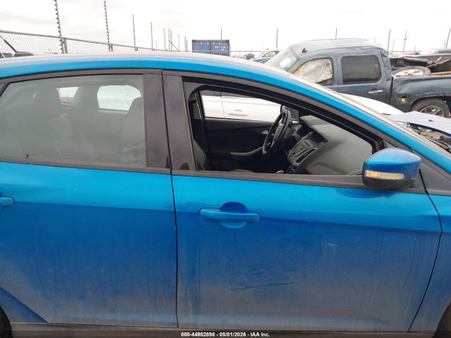 44982898 :رقم المزاد ، 1FAHP3K28CL467321 vin ، 2012 Ford Focus Se مزاد بيع