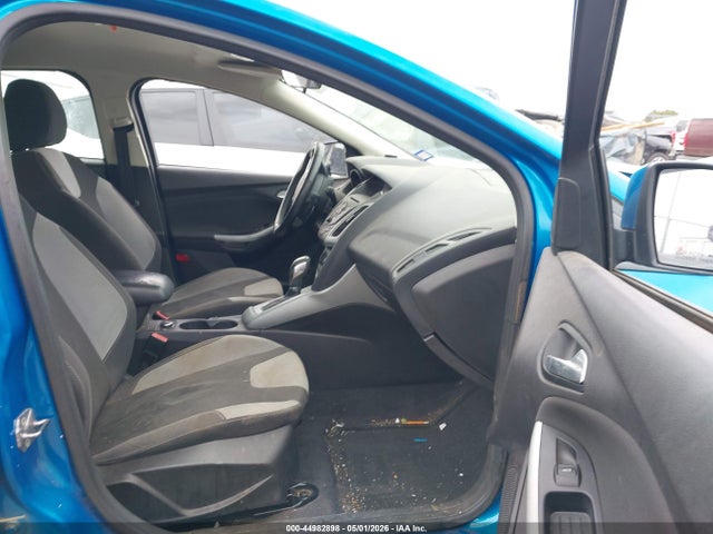 44982898 :رقم المزاد ، 1FAHP3K28CL467321 vin ، 2012 Ford Focus Se مزاد بيع
