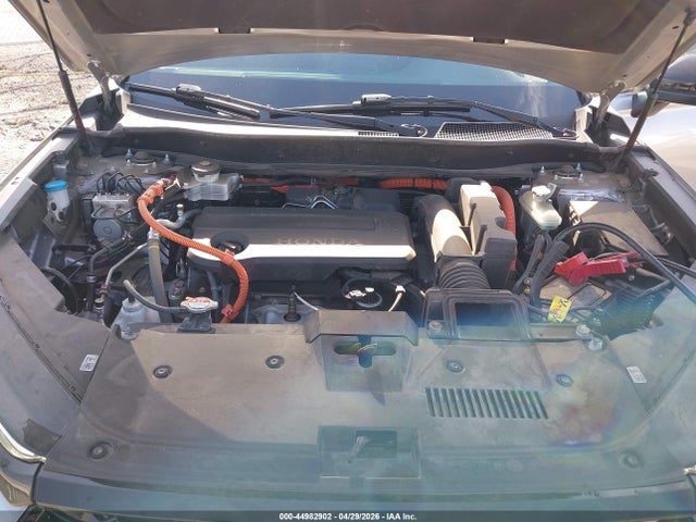 Продажа на аукционе авто 2023 Honda Cr-v Hybrid Sport, vin: 2HKRS5H51PH710942, номер лота: 44982902