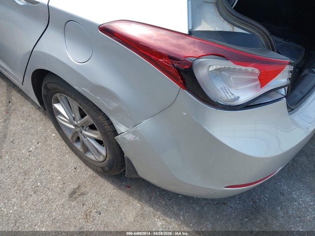 44982914 :رقم المزاد ، 5NPDH4AE6GH681872 vin ، 2016 Hyundai Elantra Se مزاد بيع