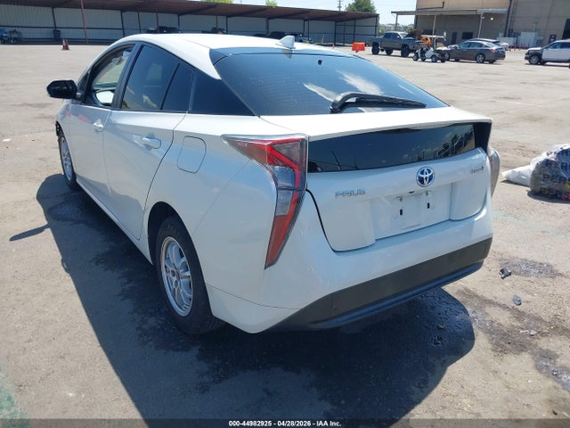 JTDKBRFU8G3014612 Toyota Prius Two