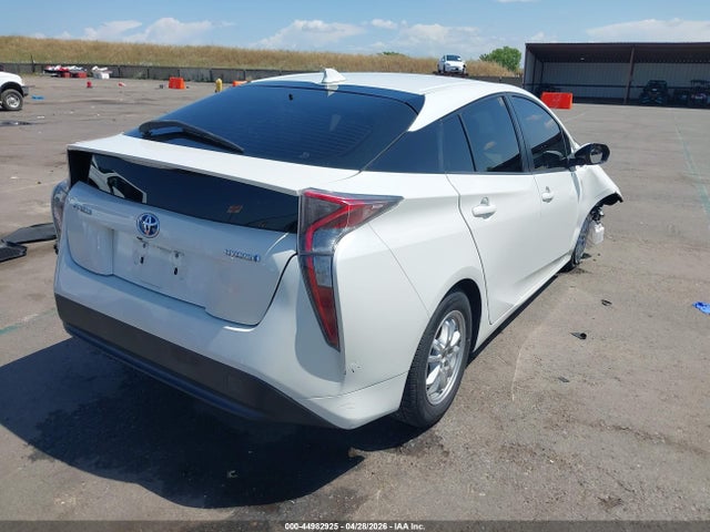 JTDKBRFU8G3014612 Toyota Prius Two