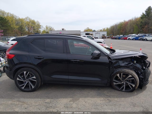 Продажа на аукционе авто 2019 Volvo Xc40 T5 Momentum/t5 R-design, vin: YV4162XZ0K2013564, номер лота: 44982927