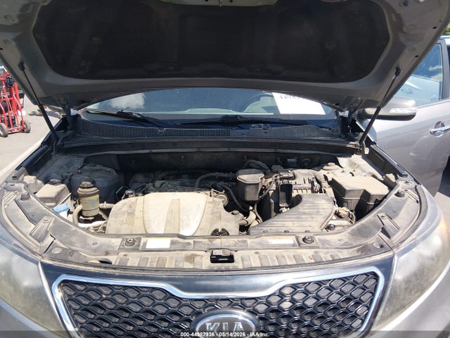 44982936 :رقم المزاد ، 5XYKWDA21BG145768 vin ، 2011 Kia Sorento Sx V6 مزاد بيع
