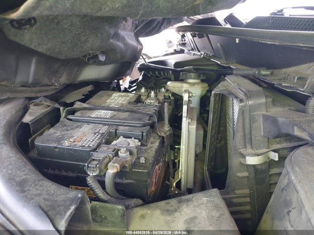 JN1BJ1CPXJW105831 Nissan Rogue Sport S