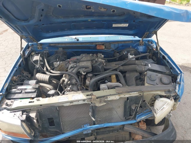44982944 :رقم المزاد ، 2FTDF15Y7PCB02712 vin ، 1993 Ford F150 مزاد بيع