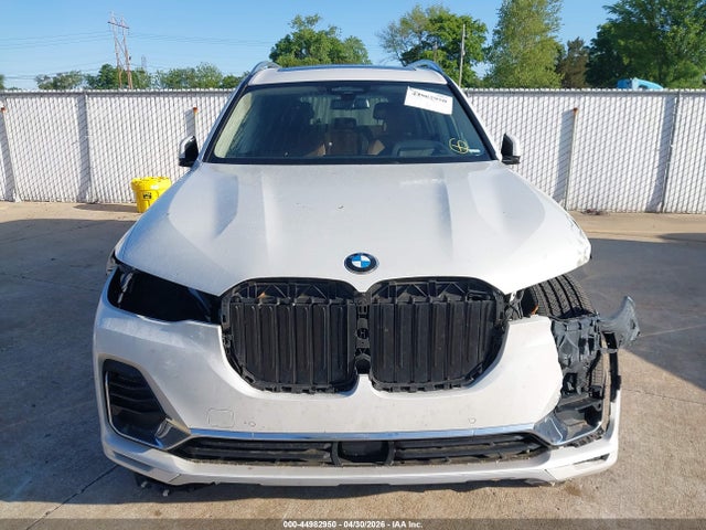 44982950 :رقم المزاد ، 5UXCW2C08N9N07054 vin ، 2022 Bmw X7 Xdrive40i مزاد بيع