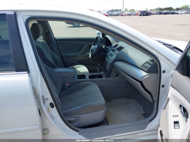 2007 Toyota Camry Le მანქანა იყიდება აუქციონზე, vin: 4T1BE46K57U727191, აუქციონის ნომერი: 44982951