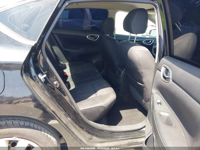 3N1AB7AP6HY203952 Nissan SENTRA SV