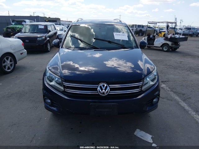 2015 Volkswagen Tiguan Sel მანქანა იყიდება აუქციონზე, vin: WVGBV7AX7FW502522, აუქციონის ნომერი: 44982962