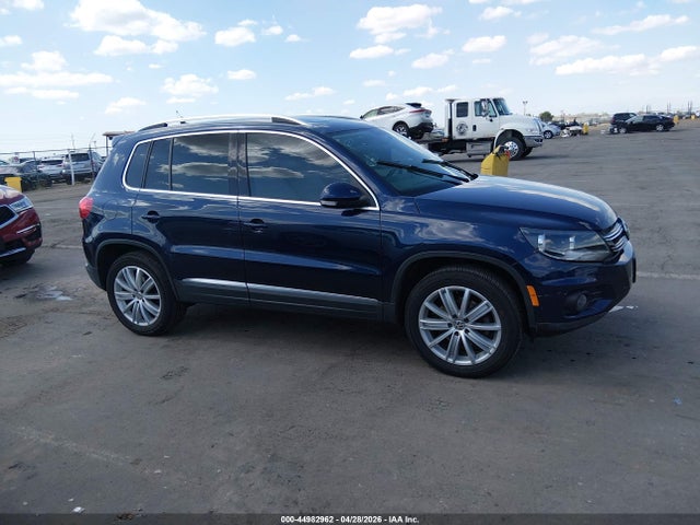 2015 Volkswagen Tiguan Sel მანქანა იყიდება აუქციონზე, vin: WVGBV7AX7FW502522, აუქციონის ნომერი: 44982962