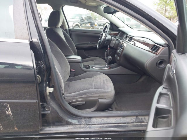 2G1WB5E35E1108882 Chevrolet Impala Limited Lt