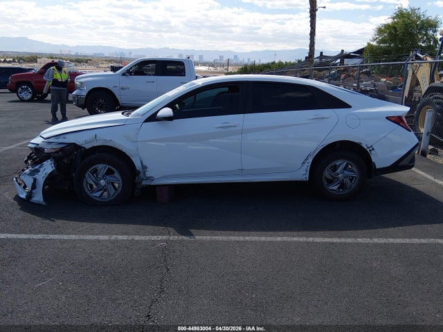 Продажа на аукционе авто 2024 Hyundai Elantra Se, vin: KMHLL4DG8RU767812, номер лота: 44983004