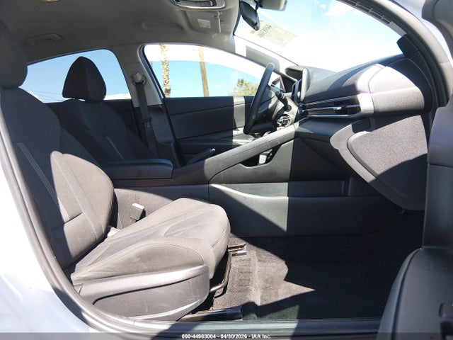 Продажа на аукционе авто 2024 Hyundai Elantra Se, vin: KMHLL4DG8RU767812, номер лота: 44983004