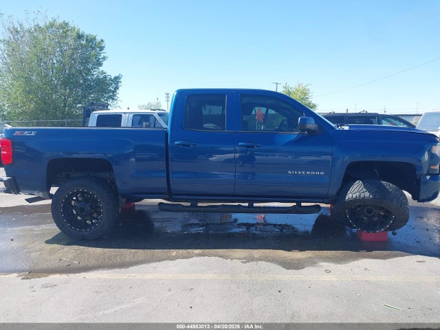 Продаж на аукціоні авто 2016 Chevrolet Silverado 1500 2lt, vin: 1GCVKREH6GZ217254, номер лоту: 44983013