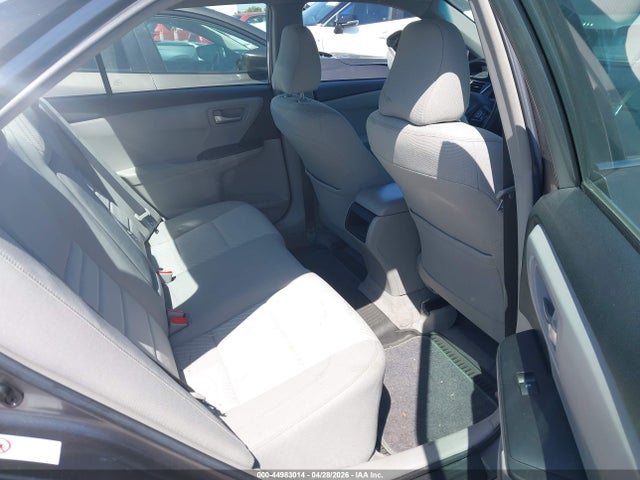 4T1BF1FK2HU292434 Toyota CAMRY LE