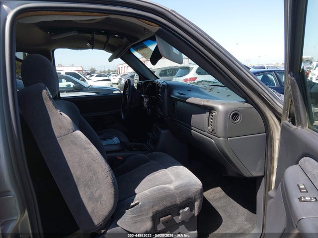 Продаж на аукціоні авто 2002 Chevrolet Silverado 2500hd Ls, vin: 1GCHC23UX2F238006, номер лоту: 44983023