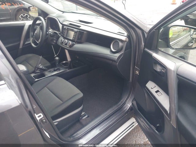 Aukcja sprzedaży 2017 Toyota Rav4 Le, vin: JTMBFREV6HJ125929, numer aukcji: 44983043
