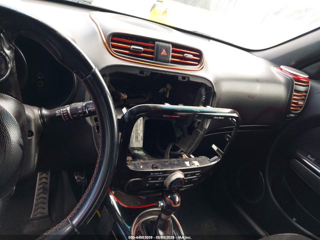 KNDJP3A51F7155507 KIA SOUL +