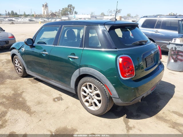 WMWXU1C52K2J01223 Mini Hardtop Cooper