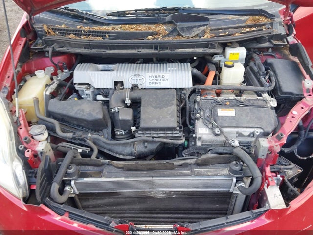 44983096 :رقم المزاد ، JTDKN3DU7E1771114 vin ، 2014 Toyota Prius Two مزاد بيع