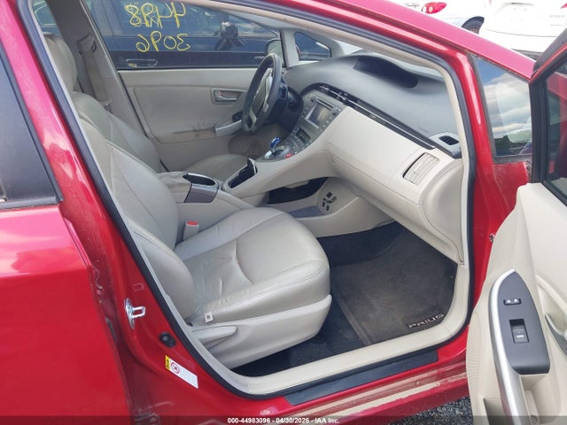 44983096 :رقم المزاد ، JTDKN3DU7E1771114 vin ، 2014 Toyota Prius Two مزاد بيع